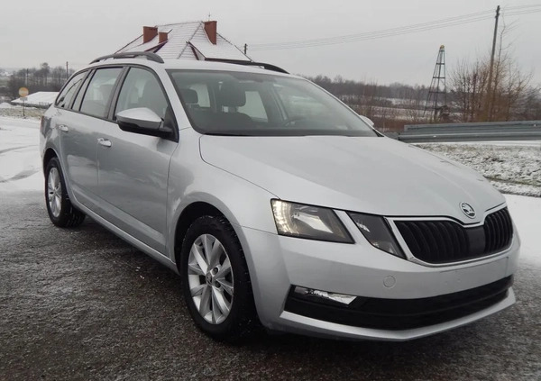 Skoda Octavia cena 45900 przebieg: 153000, rok produkcji 2017 z Ślesin małe 191
